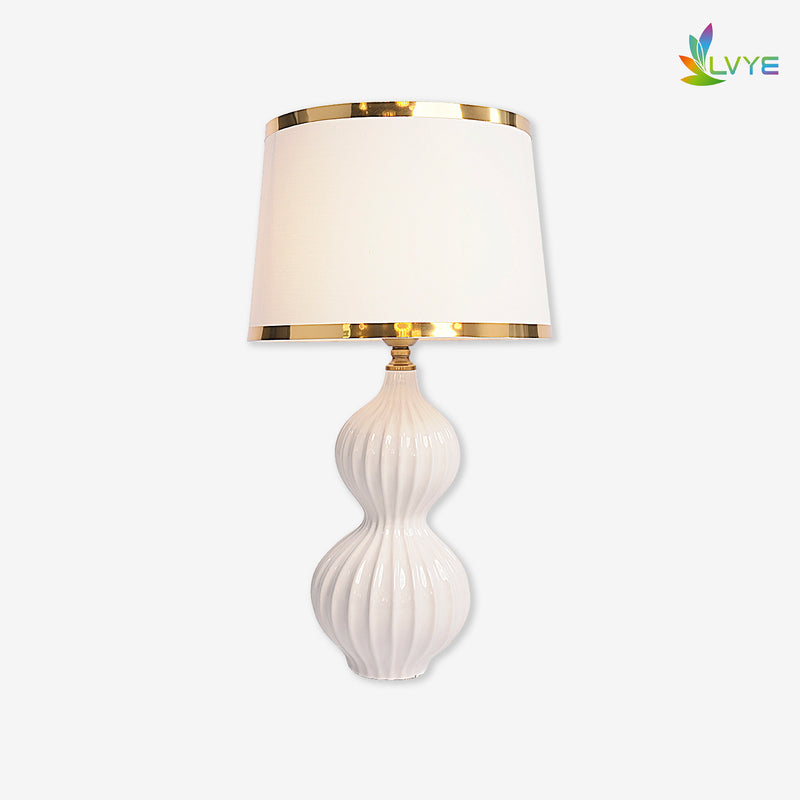 TD43-8 Table Lamp