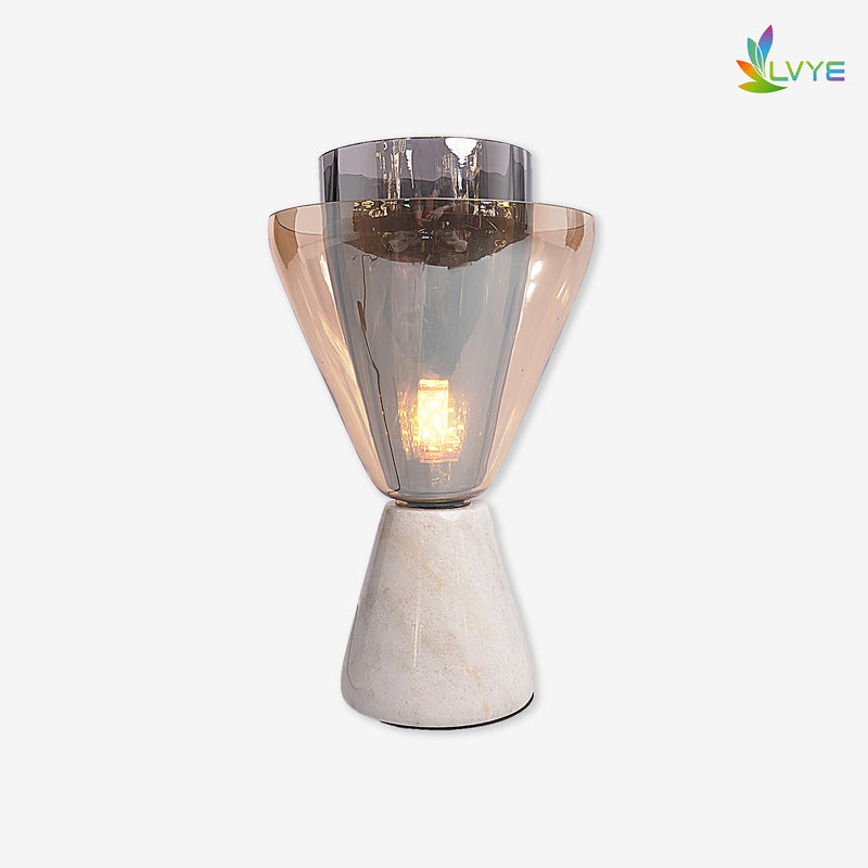 8045 Table Lamp