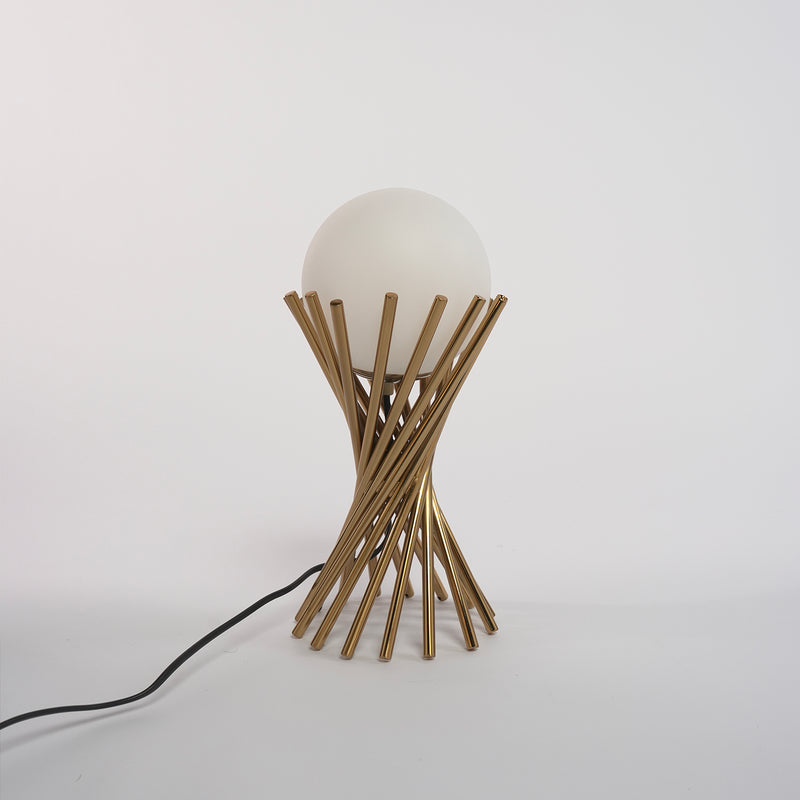 TD235-019 Table Lamp