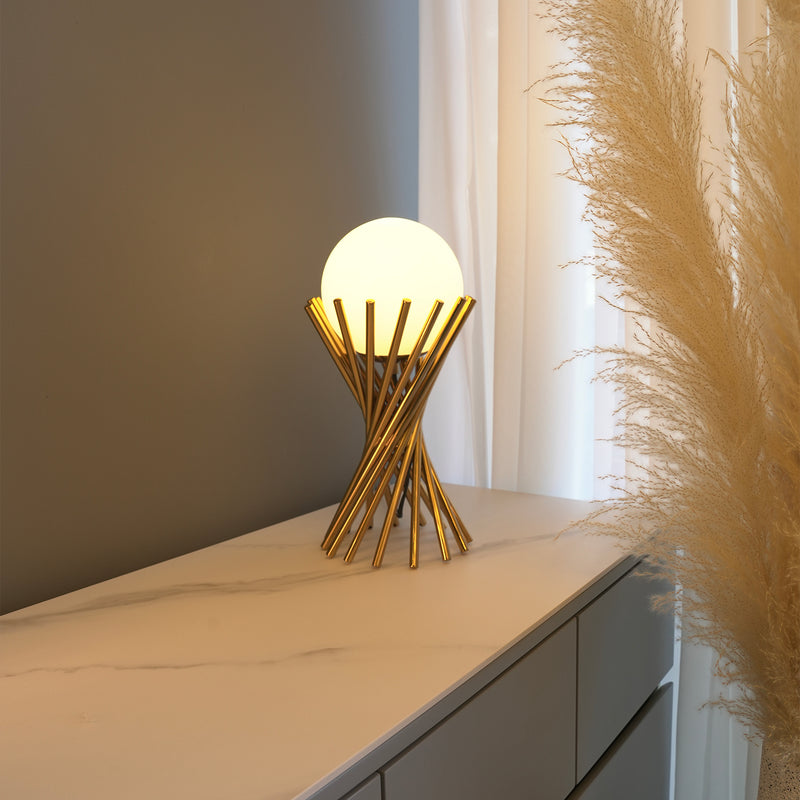 TD235-019 Table Lamp