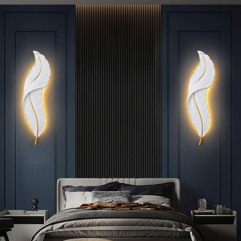 Feather Wall Lamp